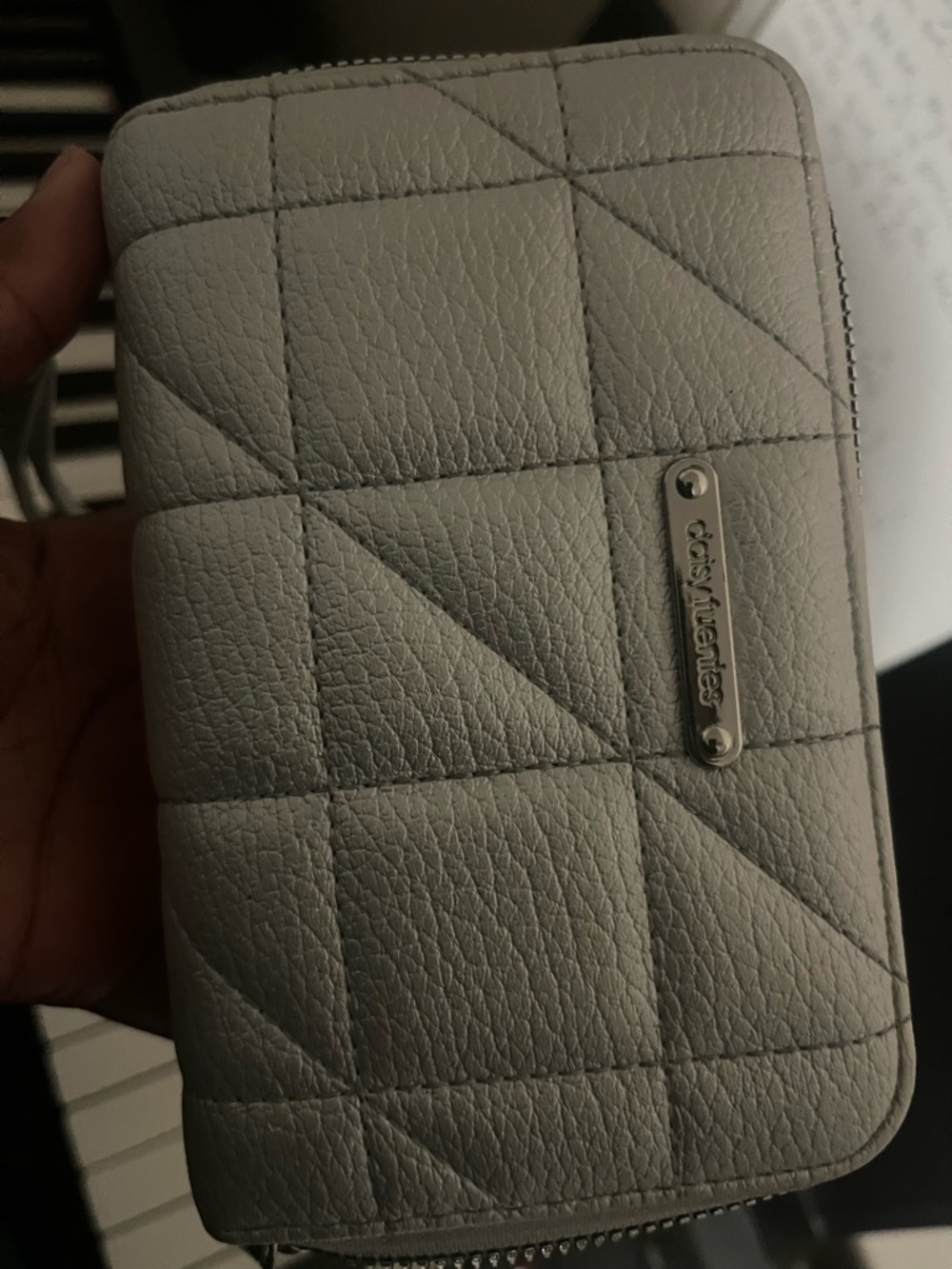Daisy Fuentes Quilted Pebbled Zip Wallet in Gray